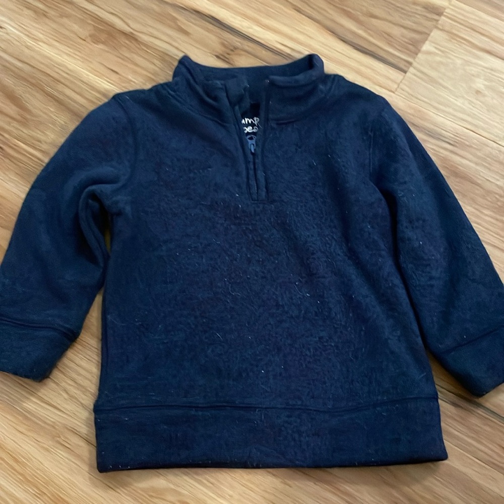 Jumping being like new pull over